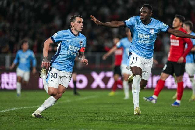 中超第7轮：重庆铜梁龙客场擒海港 成都蓉城逆转