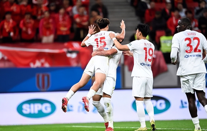 陈纯新破门助铜梁龙2-1力克海港